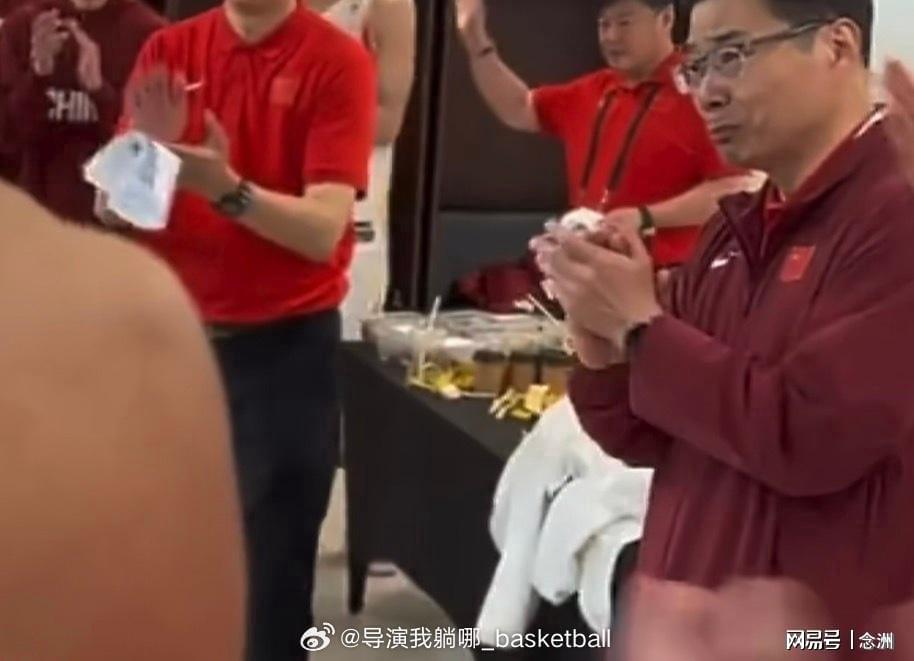 寒了心!15年功勋离队,四字表态,球迷感慨,宏远做法引热议