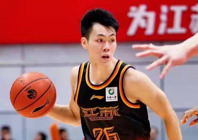 美国估计也蒙了!年初抓马杜罗中国没翻脸,后来炸伊朗中国也没出兵,北京到底在下一盘多大的棋?!