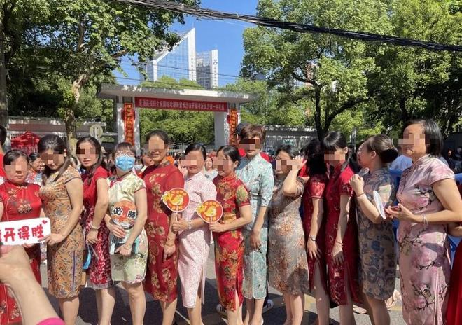挑衅文班亚马?帕金斯怒斥尼克斯球迷:这是往火上浇油