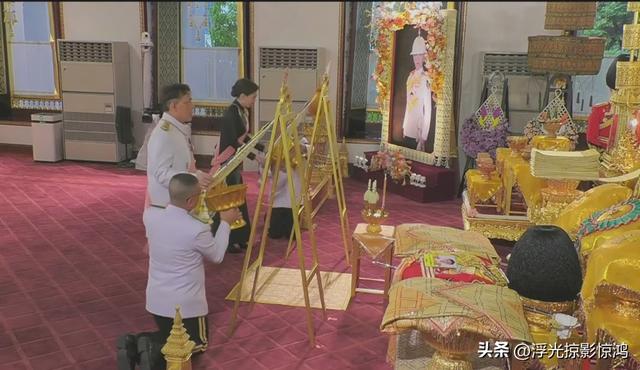 姆巴佩回应“受伤被换下”:我的脚踝被撞了一下,但没问题,那时马特塔比我更适合在最后15分钟上场,他差点还进了球,这很好