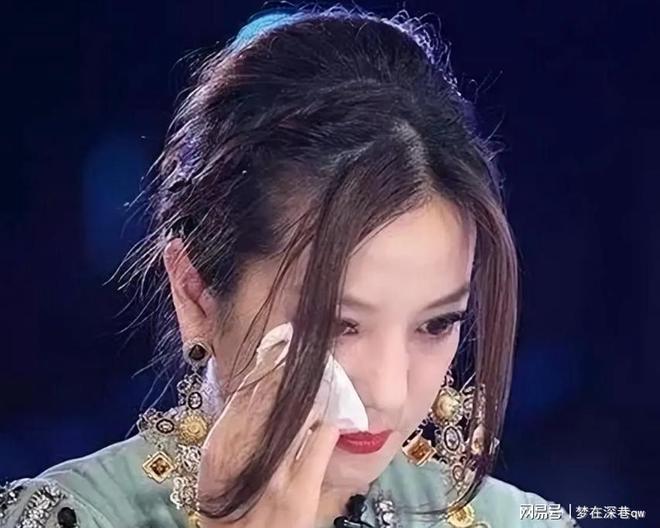 维尼修斯：教练要求我们更多地控球；首战始终非常困难