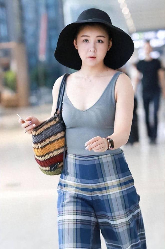 威尼斯中场佩雷斯:升级派对太疯狂了,我不会回西班牙了