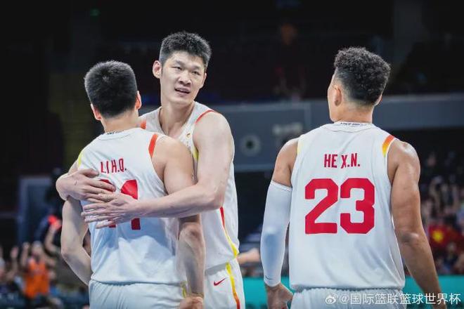中国女篮重大喜讯,多人征战海外联赛,李梦有望重磅回归