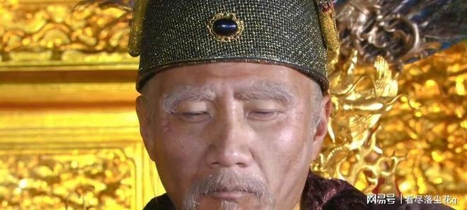 辽宁队签20岁顶级后卫，转会费高达8位数；北控官宣多名外援