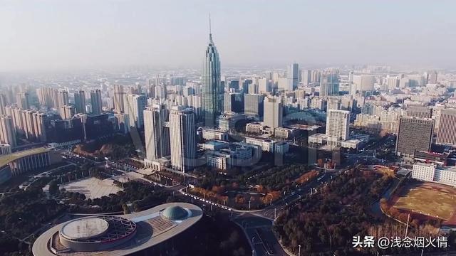 苹果首款折叠屏新命名出炉:iPhone Duo 下周正式揭晓
